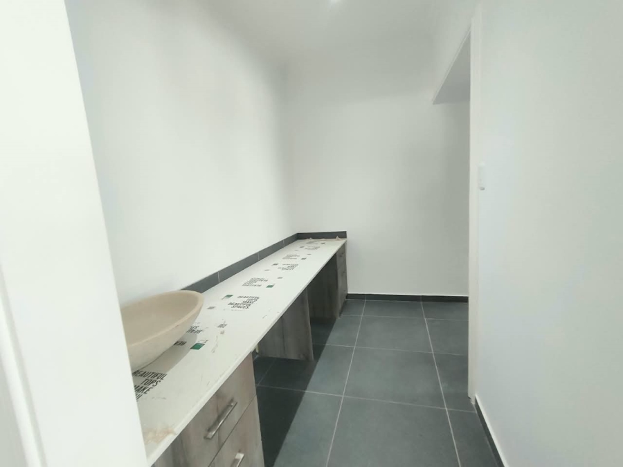 3 Bedroom Property for Sale in Marina Martinique Eastern Cape